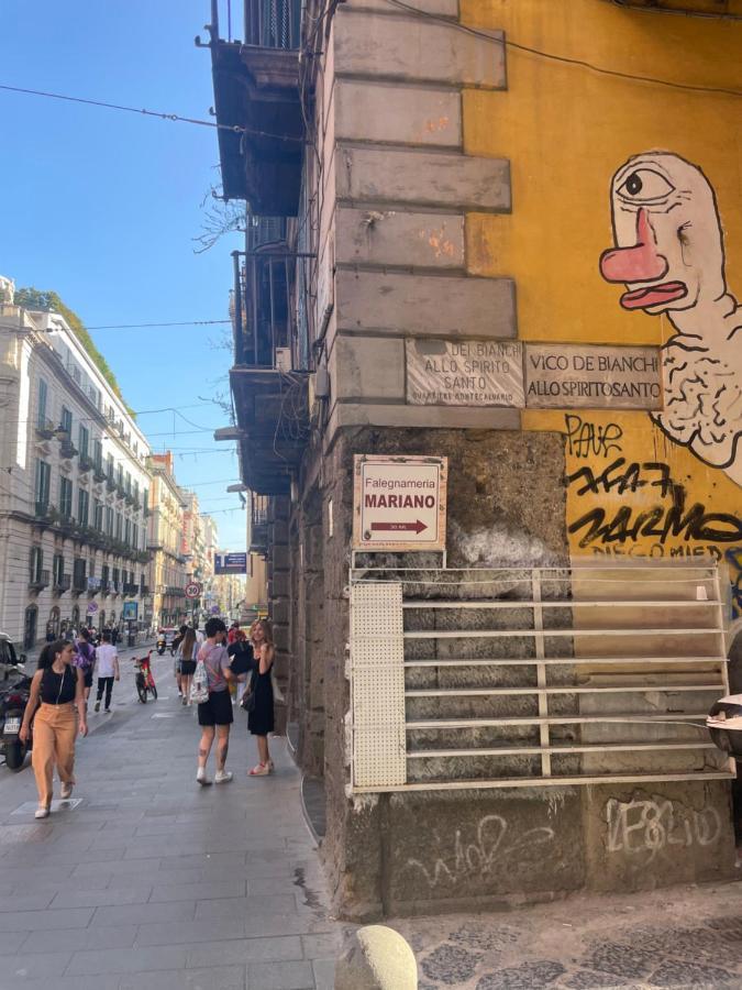 Le Suite Di Ginevra Naples Exterior photo