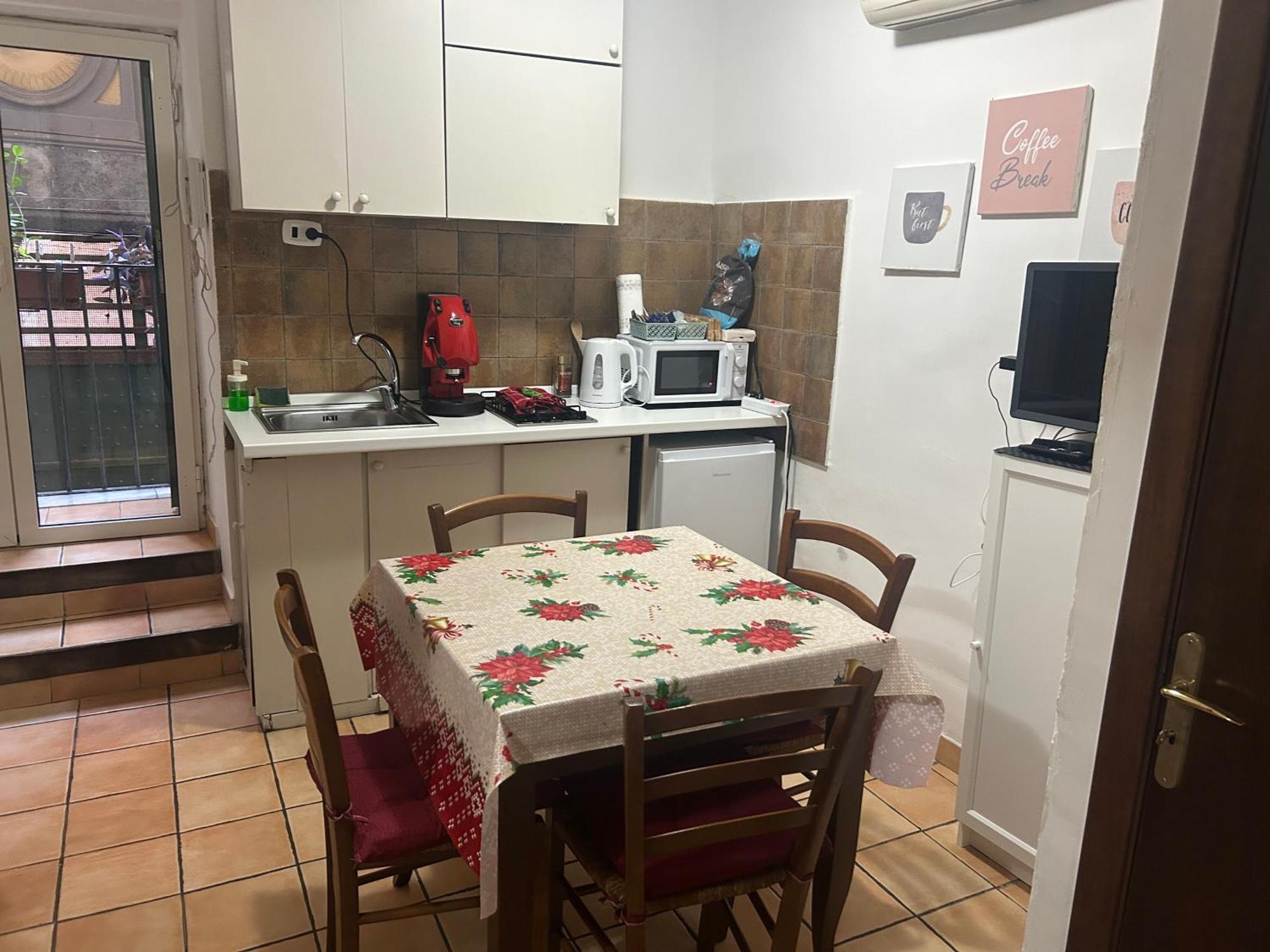 Le Suite Di Ginevra Naples Exterior photo